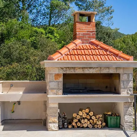 Vila Maslina Grscica Brnistrova